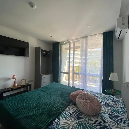 Paradiso 'в' 403 Fancy Apartment Nessebar