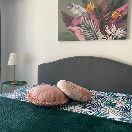 Paradiso 'в' 403 Fancy Apartment *