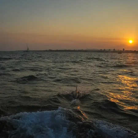 Paradiso 'в' 403 Fancy Apartment Nessebar