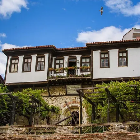 Paradiso 'в' 403 Fancy Apartment Nessebar