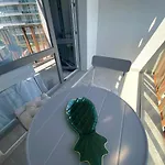 Paradiso 'в' 403 Fancy Διαμέρισμα *