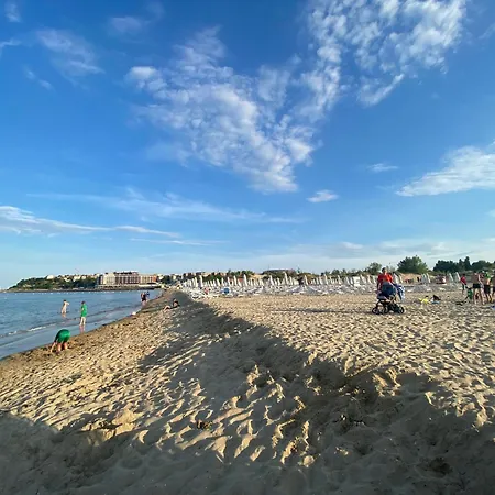 Paradiso 'в' 403 Fancy Νεσέμπαρ